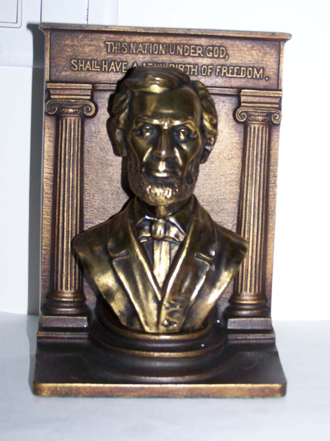 A Monumental Pair of Antique Bookends by Bradley & Hubbard circa 1925 depicting Abraham Lincoln — image 3